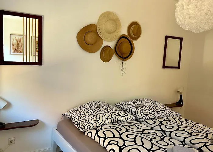 Апартаменты Casa Del Mar - *